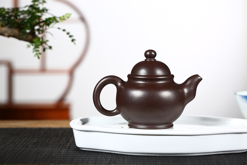 产品详情职称:助理工艺美术师容量:230cc作者:余美珍泥料:石黄